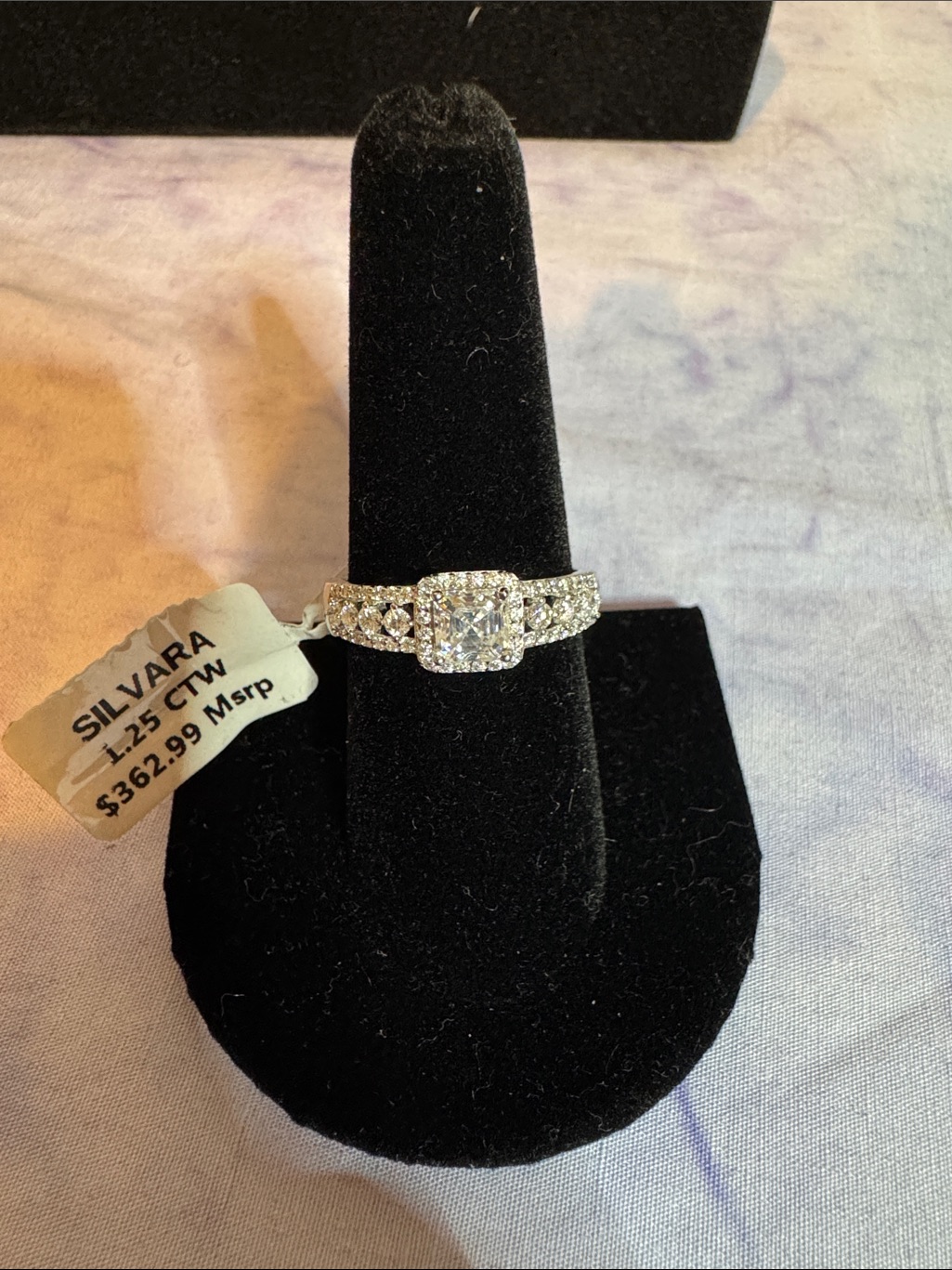 925 Silver 1.25 Ctw Moissanite Halo Ring